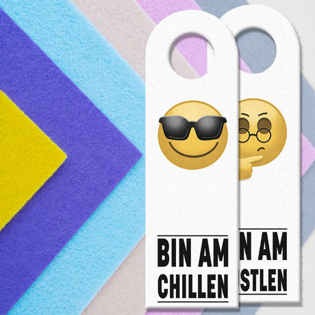 Bin am hustlen oder bin am chillen witziger Türhänger mit Emoticons