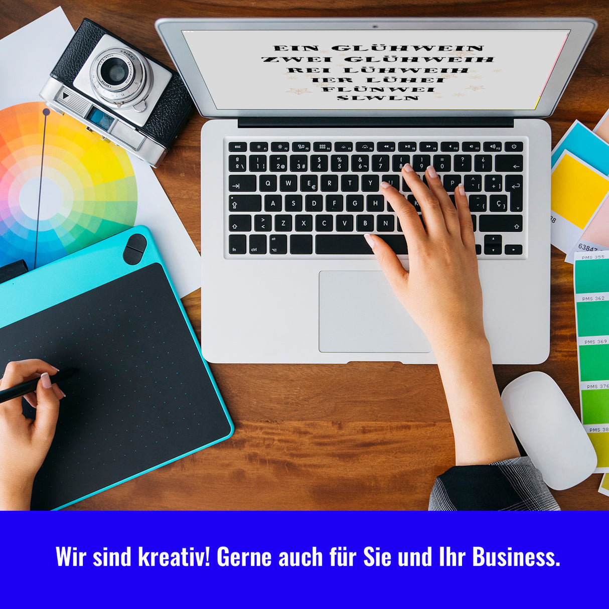 Glühweintasse mit betrunkenem Rentier und lustigem Spruch