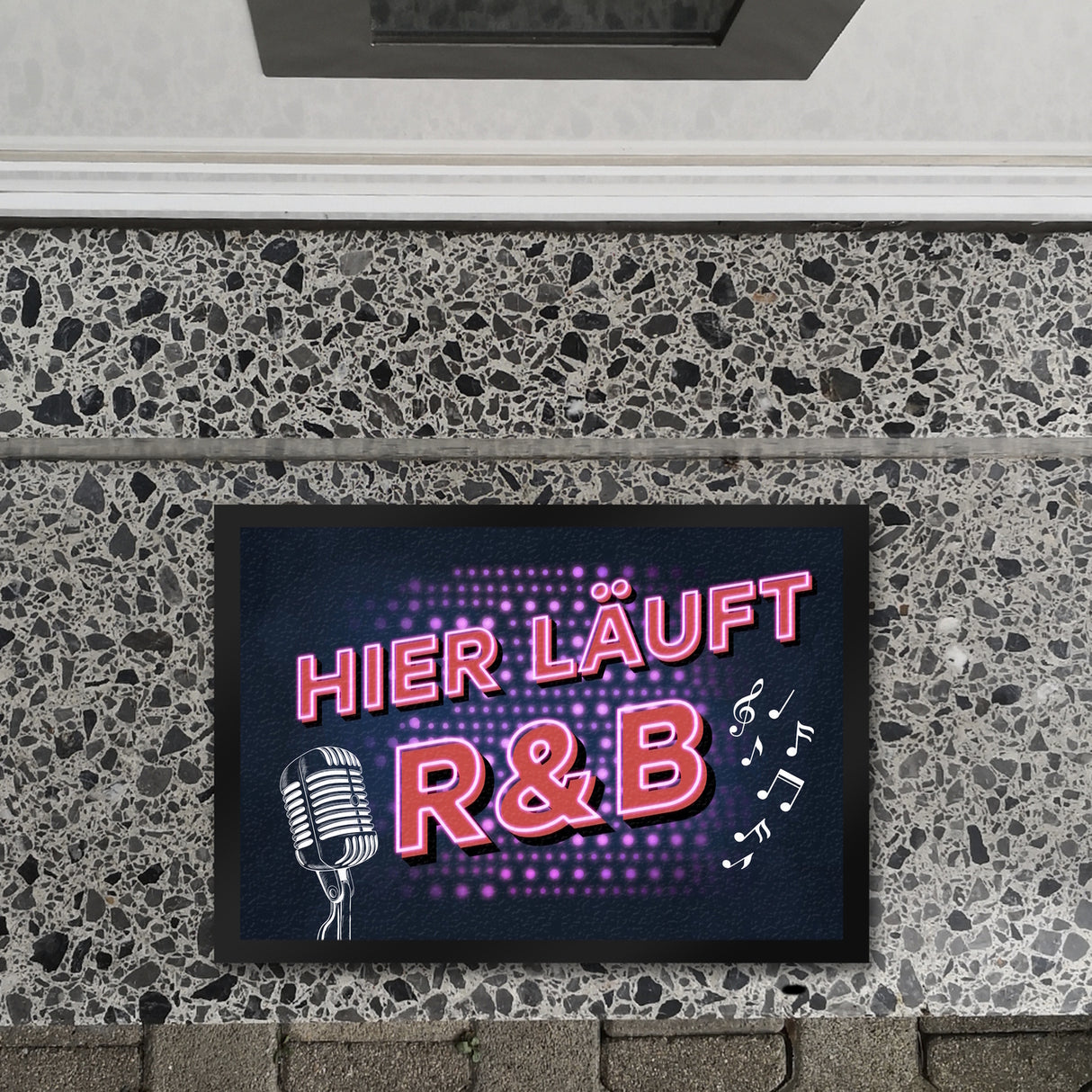 Hier läuft R&B Fußmatte mit Mikrofon und Noten im coolen Retro Look