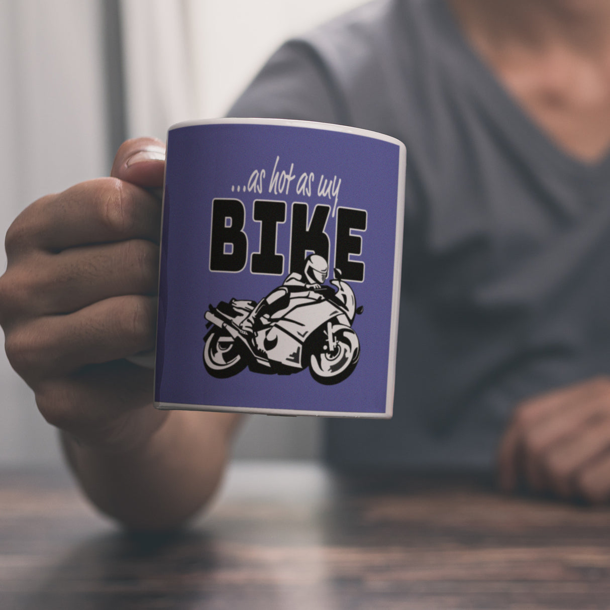 As hot as my Bike Kaffeebecher mit coolem Motorradfahrer Motiv in lila