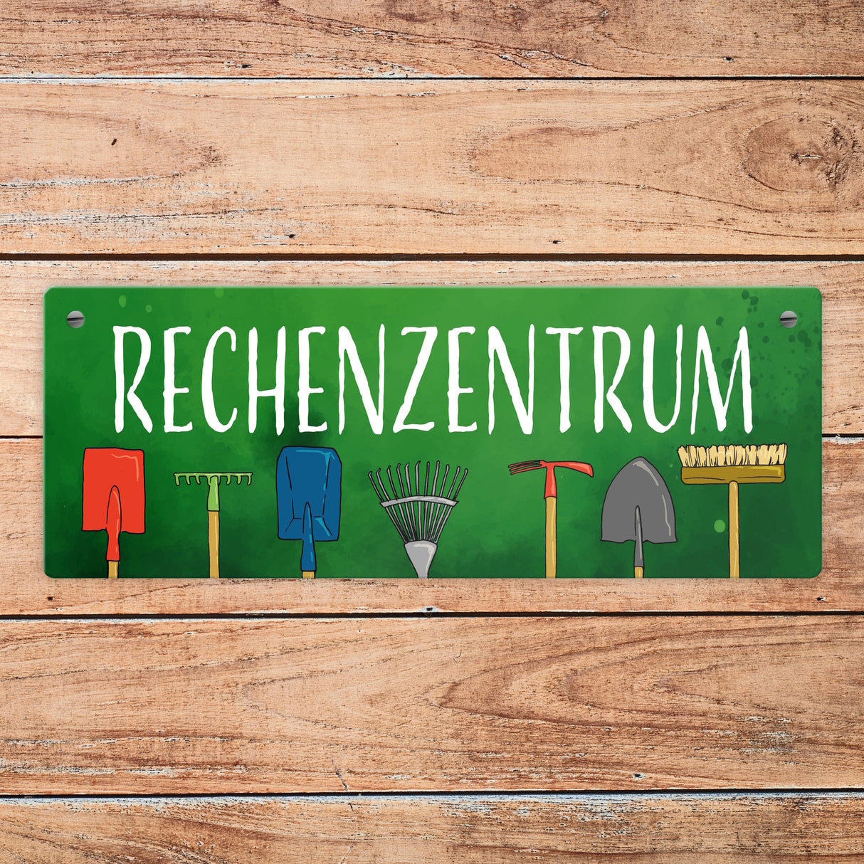 Rechenzentrum Metallschild mit Gartengeräten