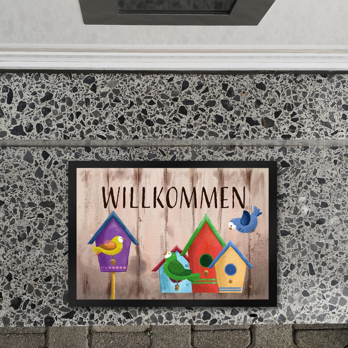 Willkommen Fußmatte mit bunten Vogelhäuschen und Vögeln