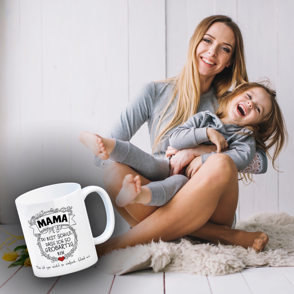 Mama du bist schuld, dass ich so großartig bin Kaffeebecher