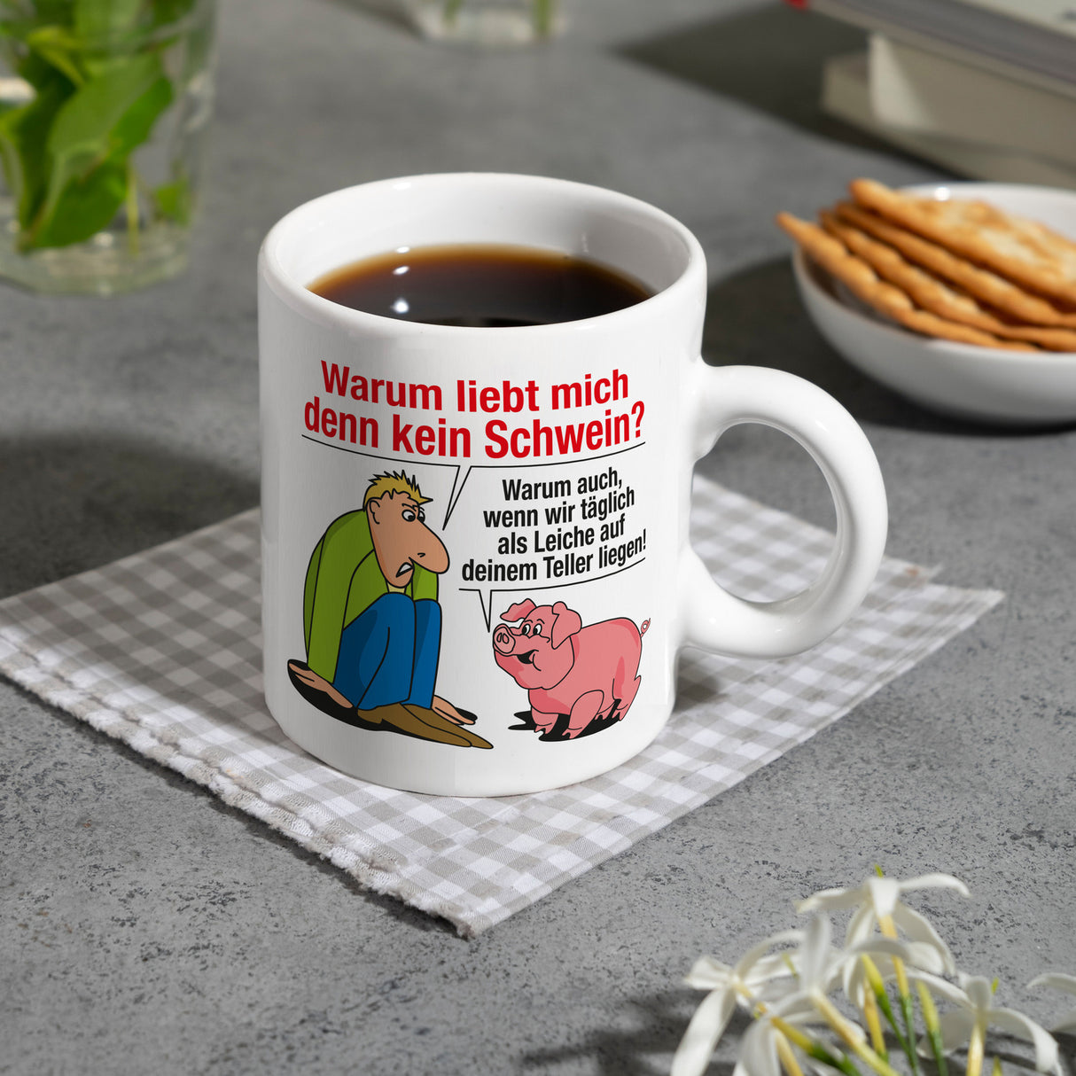 Kaffeebecher zum Thema Fleischesser und Vegetarier mit Schweine Motiv