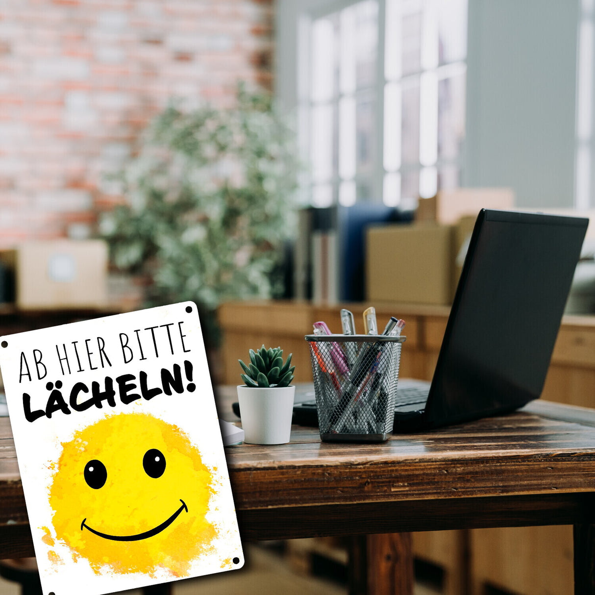 Grinsendes Emoticon Ab hier bitte lächeln Metallschild