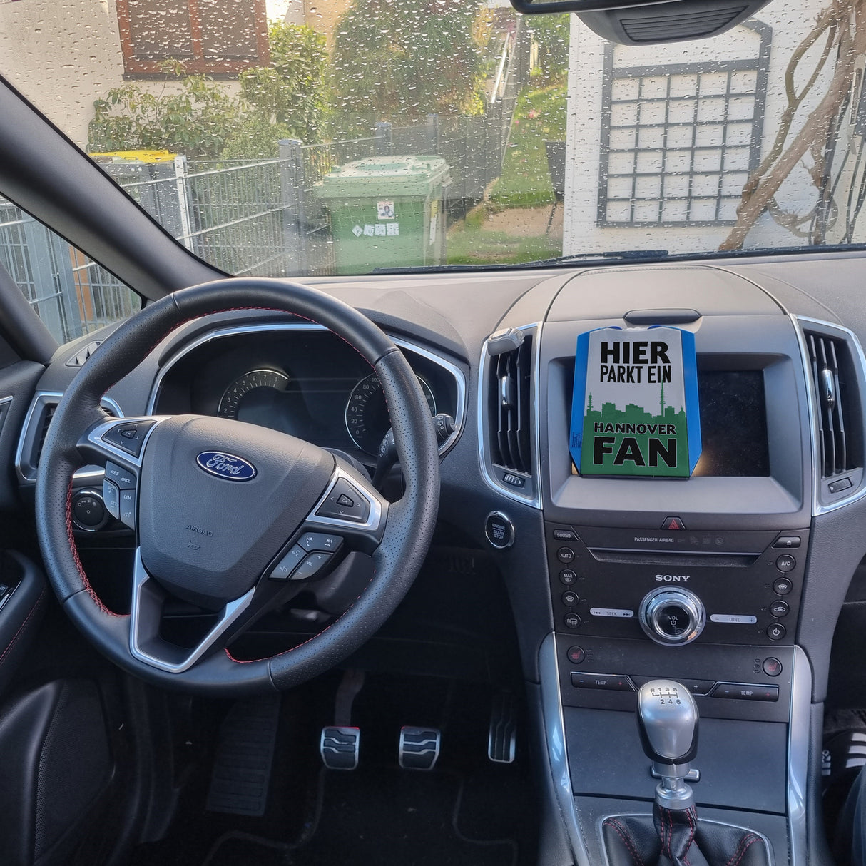 Hier parkt ein Hannover Fan Parkscheibe in Grün Weiß Schwarz