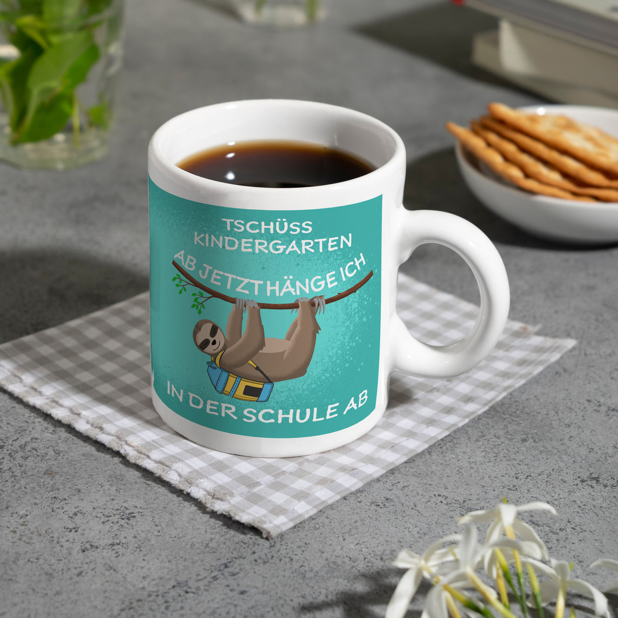 Tschüss Kindergarten... Faultier Kaffeebecher für die Einschulung