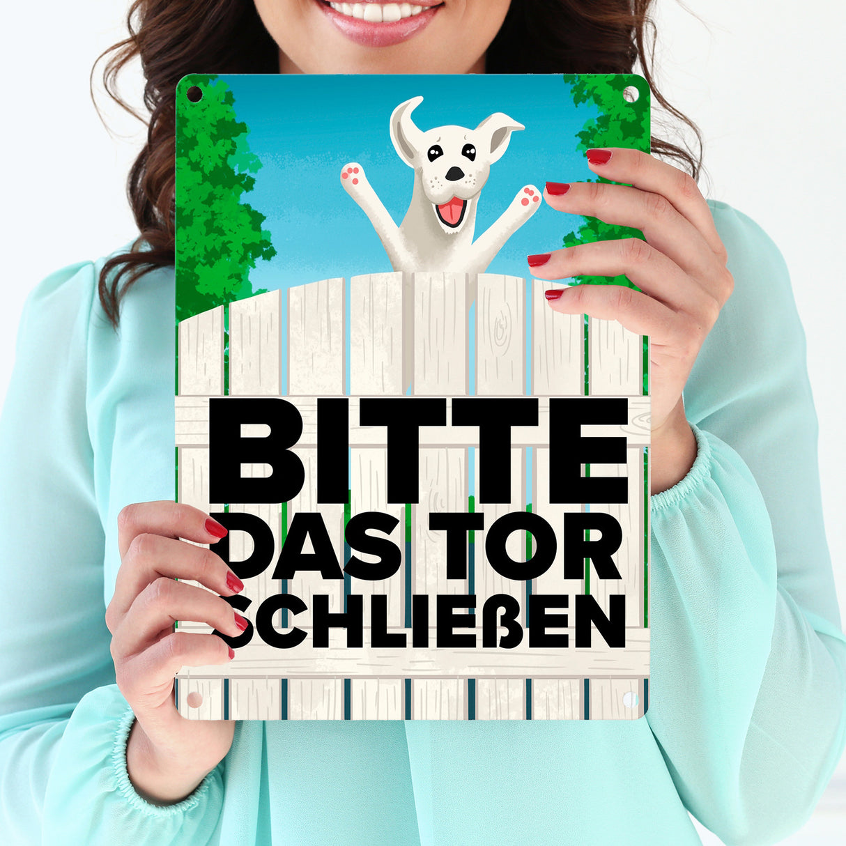 Bitte das Tor schließen Metallschild mit lustigem weißem Hund