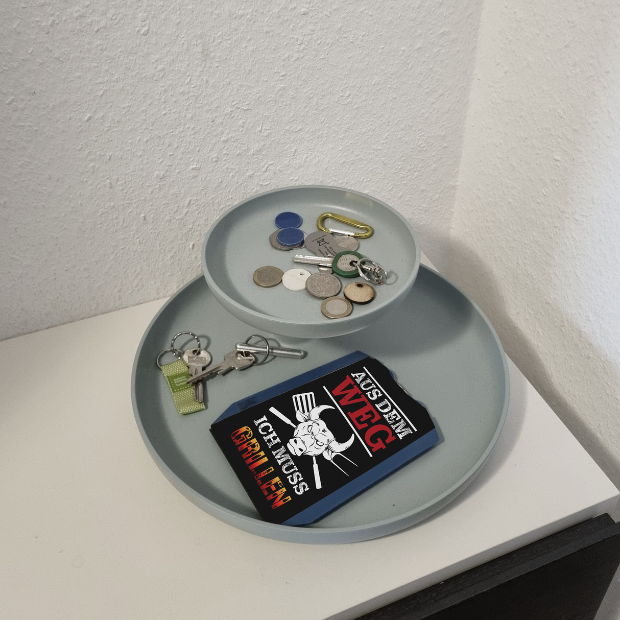 Aus dem Weg - ich muss grillen Parkscheibe mit 2 Einkaufswagenchips