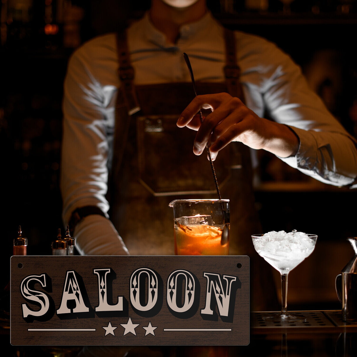 Saloon Metallschild in Holzoptik