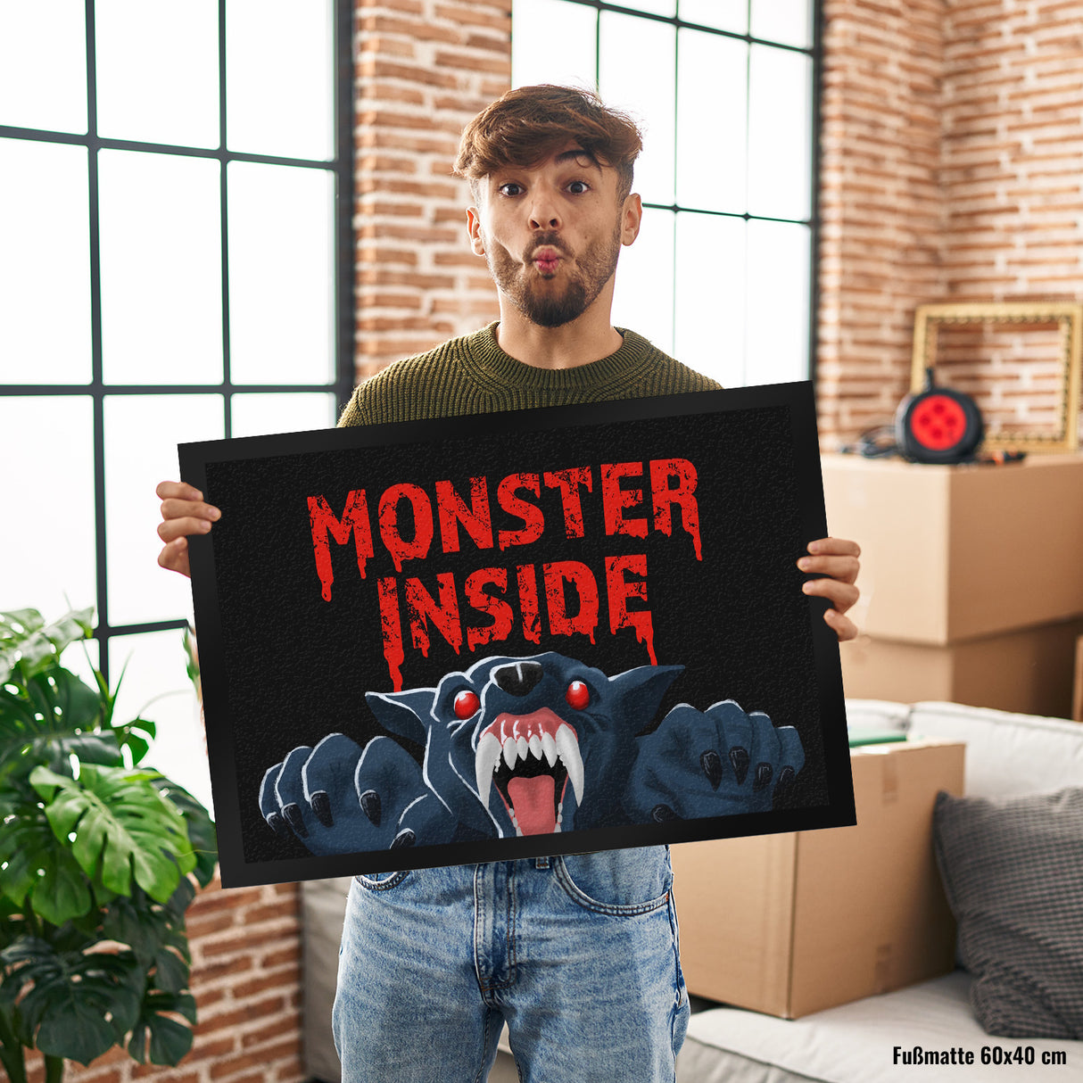 Monster Inside Halloween Fußmatte in 35x50 cm mit gruseligem Werwolf Motiv