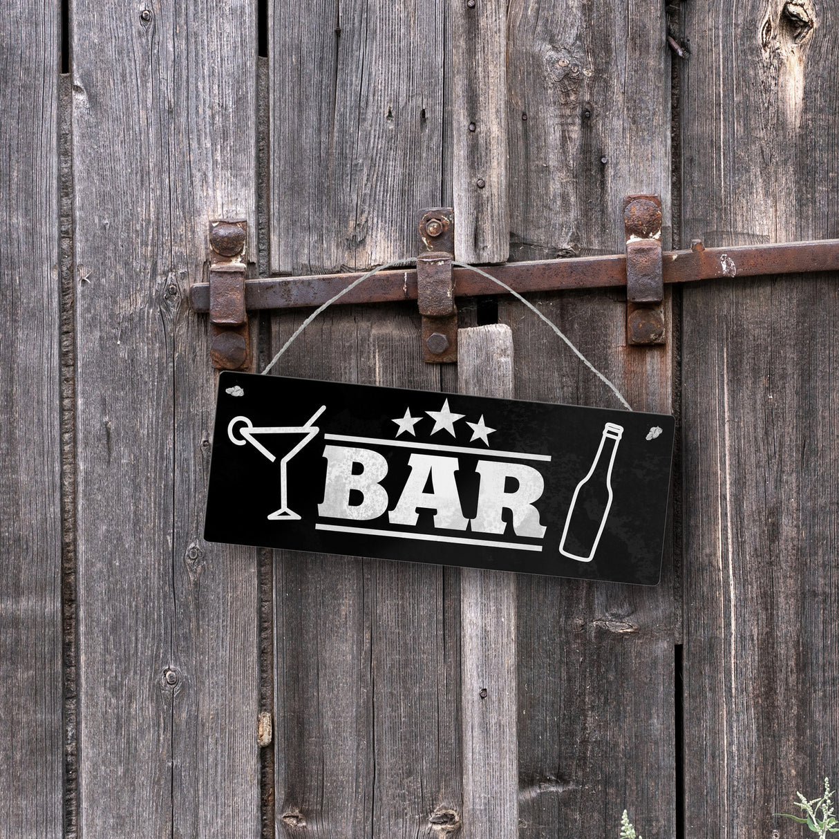 Bar mit Cocktail und Bier Metallschild
