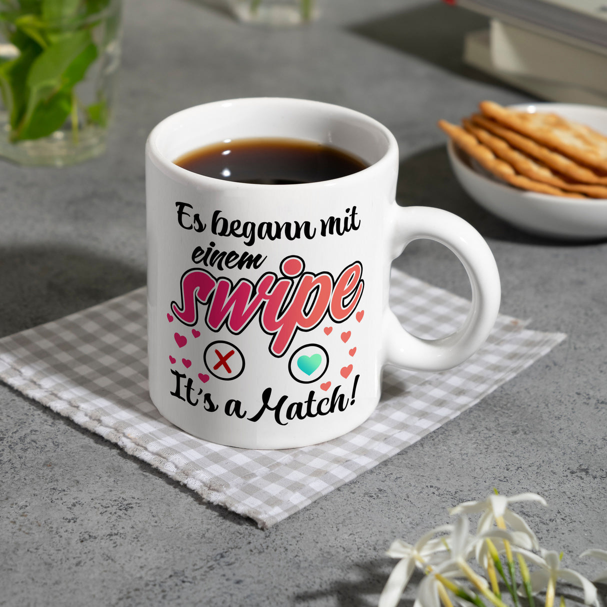 Es begann mit einem swipe Kaffeebecher mit Spruch It's a Match