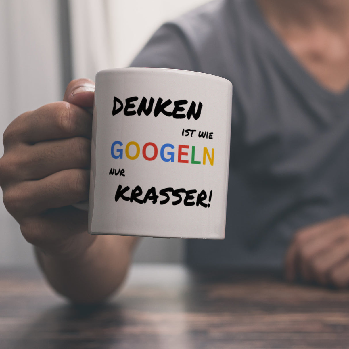 Suchmaschine Kaffeebecher mit Spruch Denken ist wie googeln nur krasser