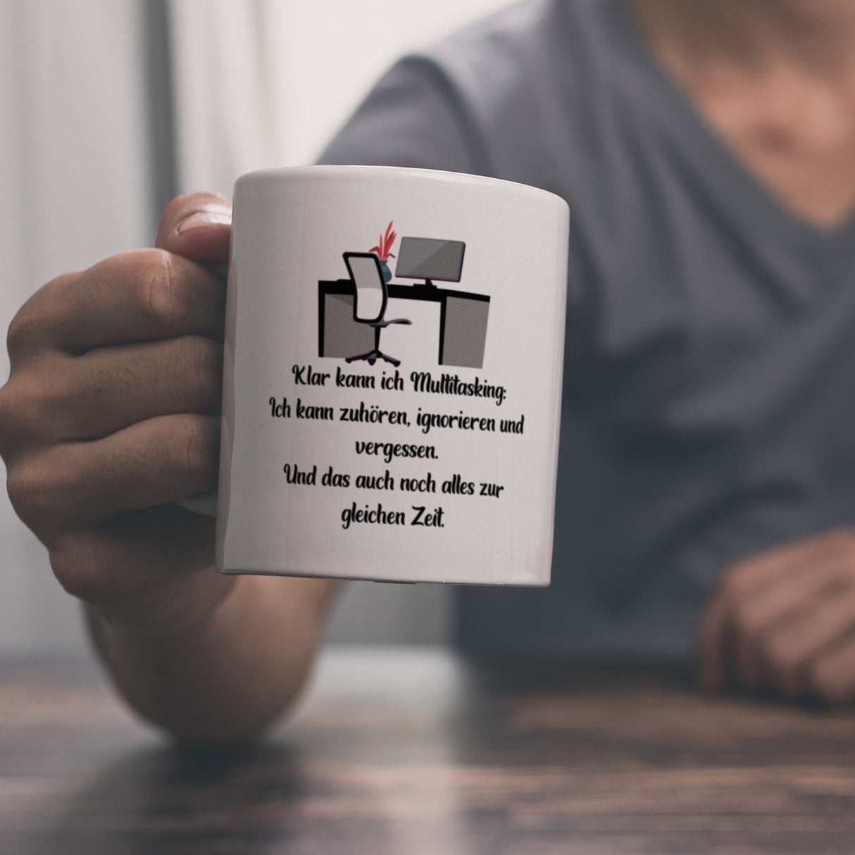Multitasking Ironie Kaffeebecher mit Spruch für das Büro