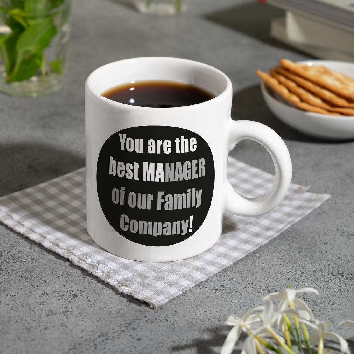 Manager of our Family Kaffeebecher mit Spruch für Mama zum Muttertag