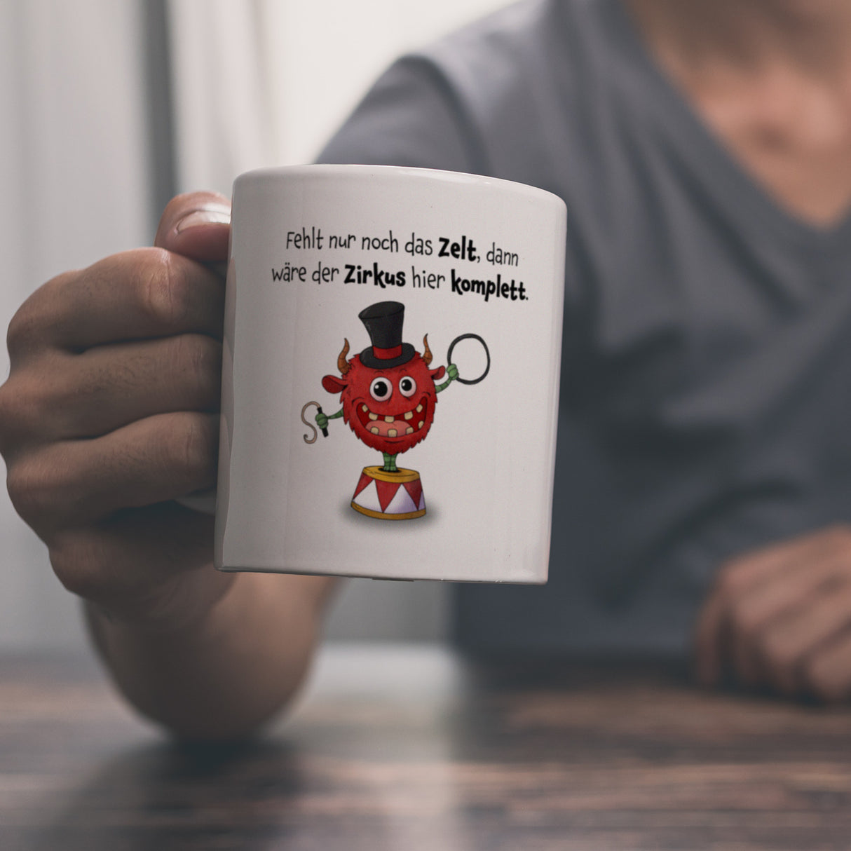 Freches Monster Kaffeebecher mit lustigem Spruch