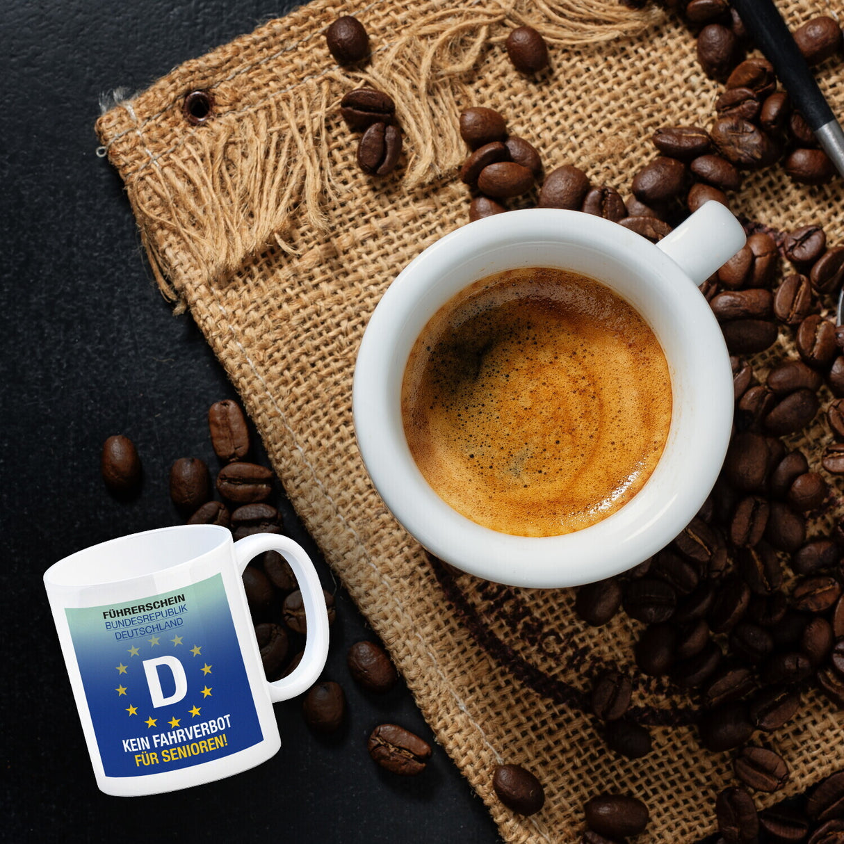 Kein Fahrverbot für Senioren Kaffeebecher
