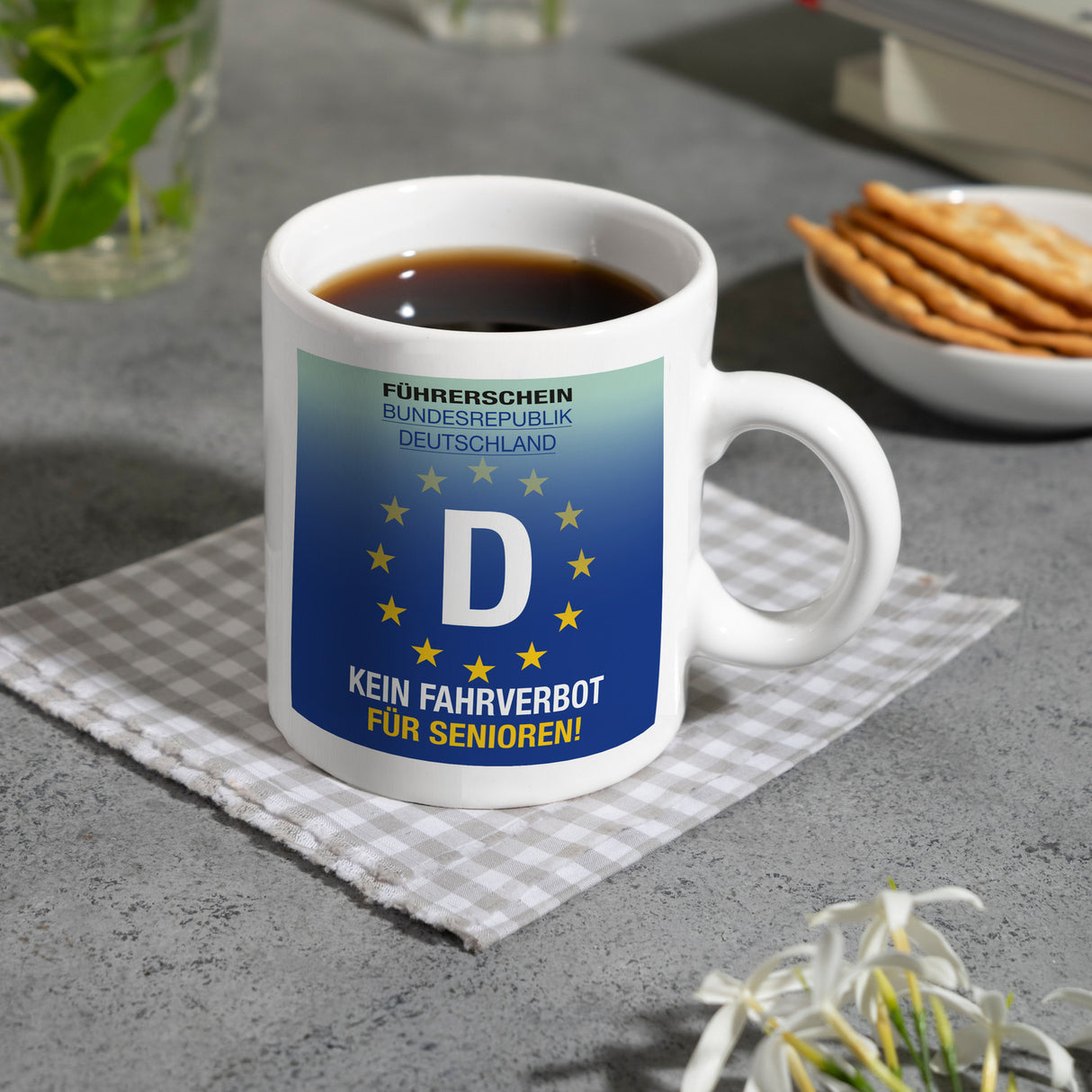 Kein Fahrverbot für Senioren Kaffeebecher
