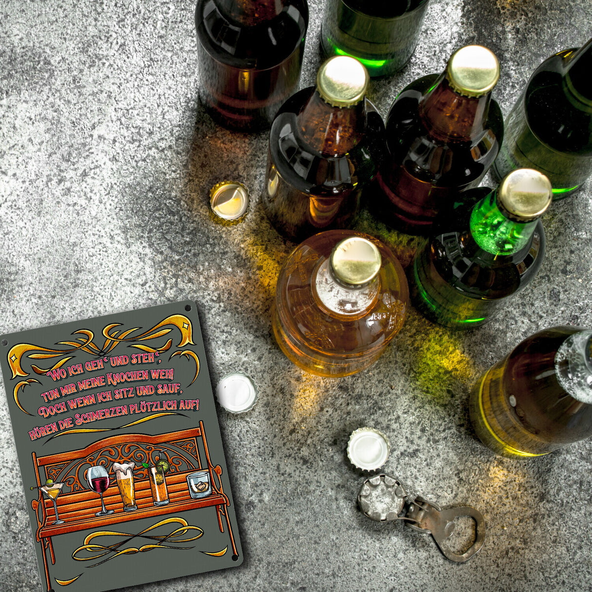 Alkohol ist die beste Medizin Metallschild in 15x20 cm mit Spruch