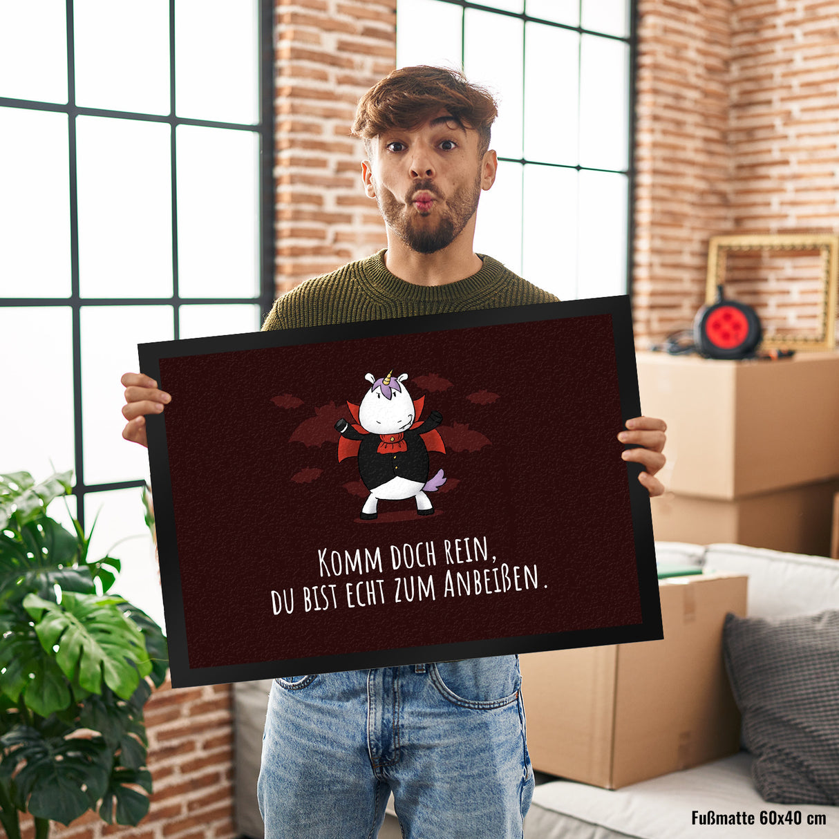 Einhorn-Vampir Fußmatte in 35x50 cm mit Spruch Du bist echt zum Anbeißen
