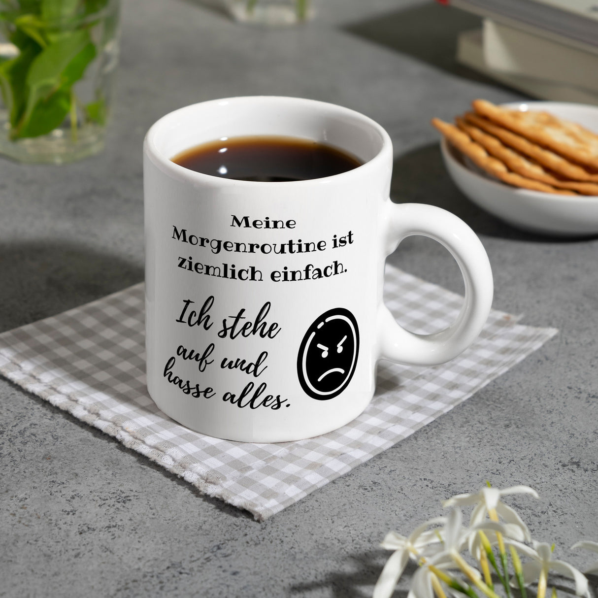 Morgenroutine Kaffeebecher mit Spruch Ich stehe auf und hasse alles