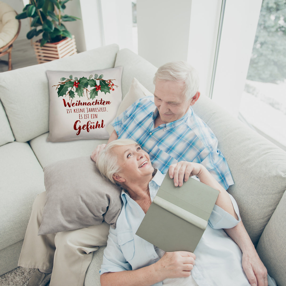 Weihnachten ist ein Gefühl Kissen mit Spruch