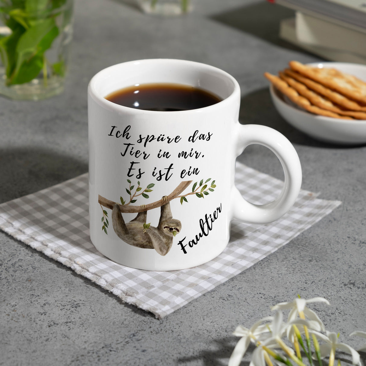 Faultier Kaffeebecher mit Spruch Ich spüre das Tier in mir