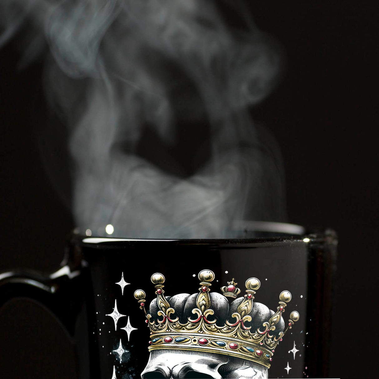 Totenkopf König mit Krone Tasse schwarz in Schwarz