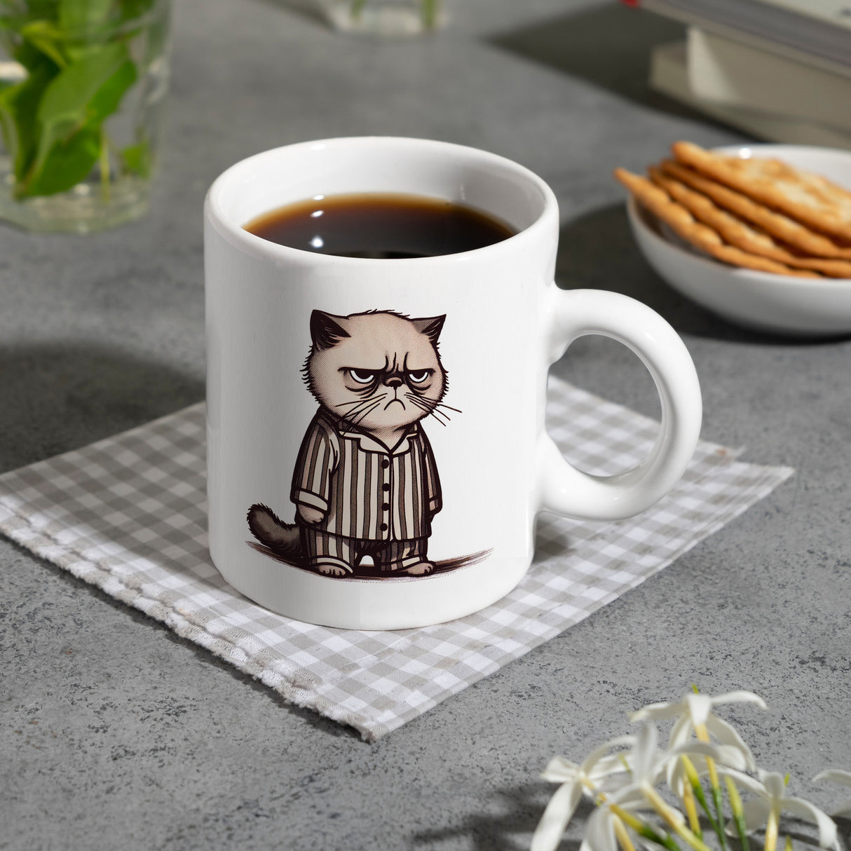 Grimmige Katze im Schlafanzug Kaffeebecher