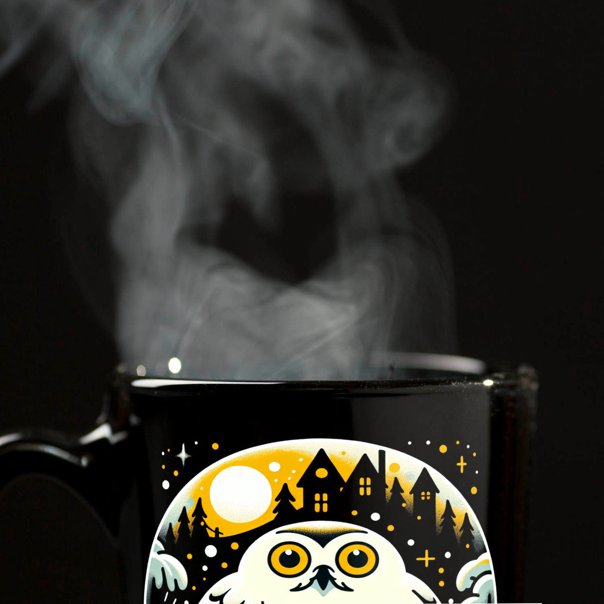 Dicke Schneeeule im Winter Tasse schwarz in Schwarz