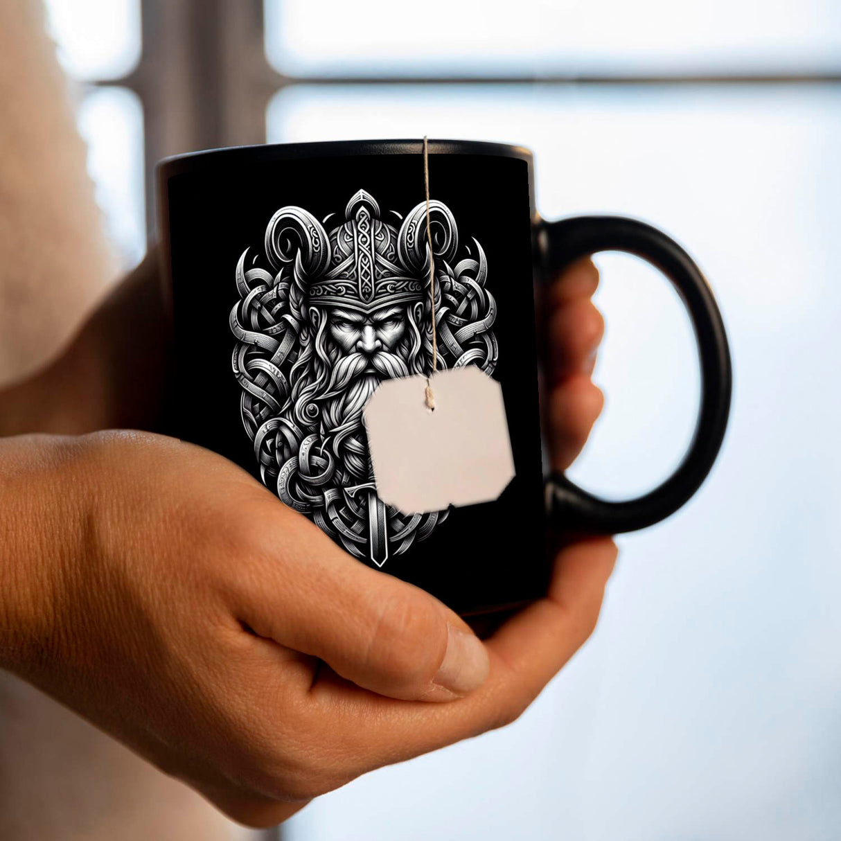 Odin Wikingergott Tasse schwarz in Schwarz