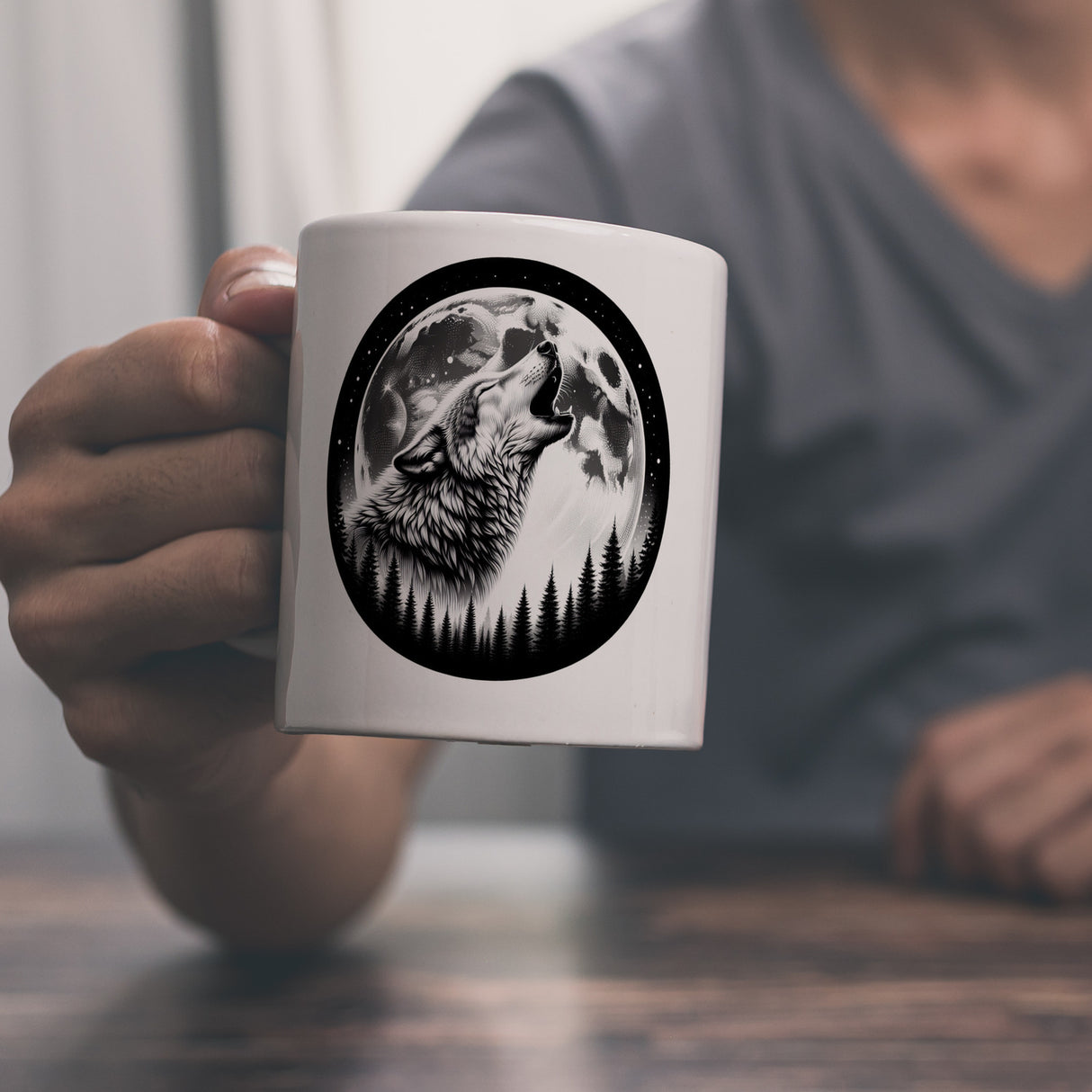 Heulender Wolf im Mondschein Kaffeebecher