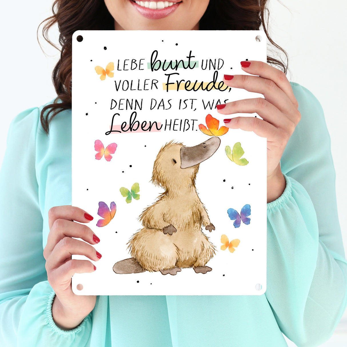 Schnabeltier Metallschild in 15x20 cm mit Spruch Lebe bunt und freudig
