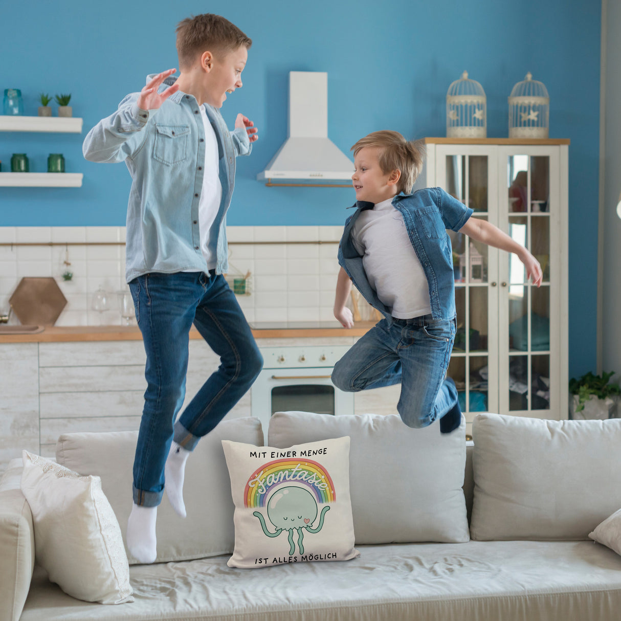Jelly & Friends Qualle Kissen mit Spruch Mit Fantasie wird alles möglich