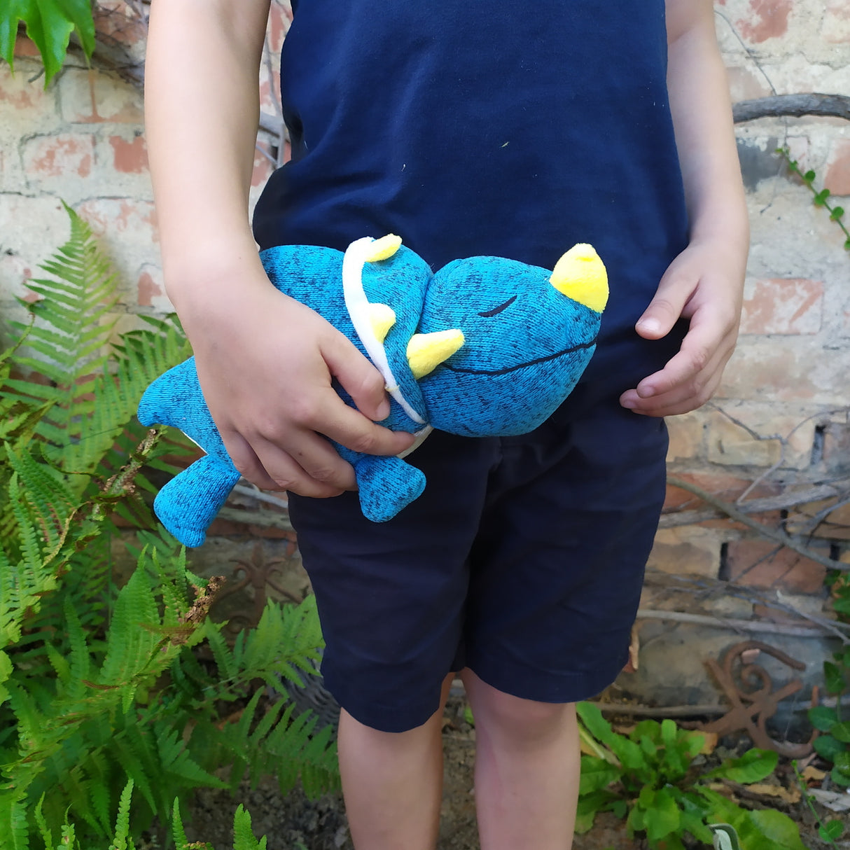 Triceratops in Strickoptik Kuscheltier
