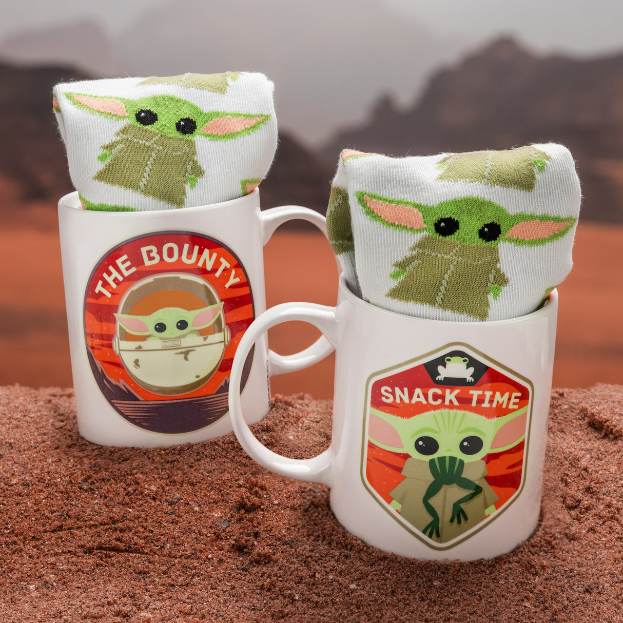 Star Wars The Mandalorian The Child Kaffeebecher mit Socken