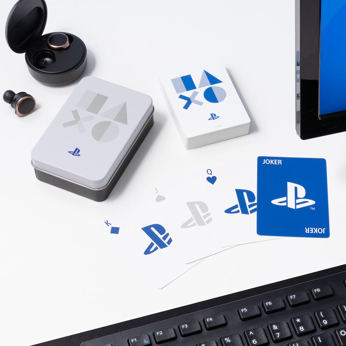 PlayStation 5 Spielkarten in schöner Metalldose