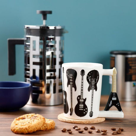 Metal Gitarre Kaffeebecher mit E-Gitarre als Griff