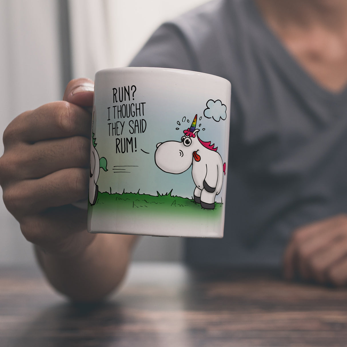 Honeycorns Kaffeebecher mit Einhorn Motiv und Spruch: RUN? I thought they said RUM!