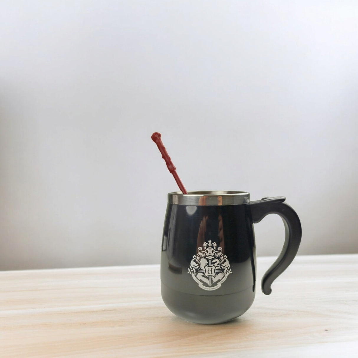 Harry Potter Kaffeebecher Fanartikel selbstrührende Hogwarts Tasse mit Zauberstab
