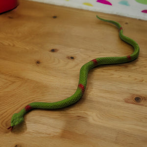 Spielzeug Schlange lebensechte Gummischlange im 3er Set