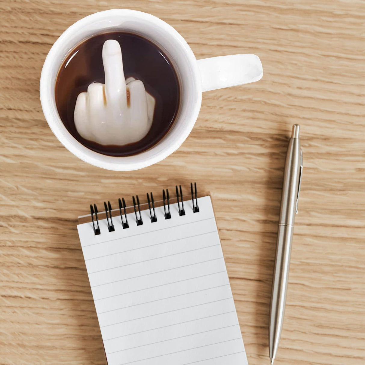 Mittelfinger Tasse - lustiger Kaffeebecher fürs Büro mit Stinkefinger im Inneren