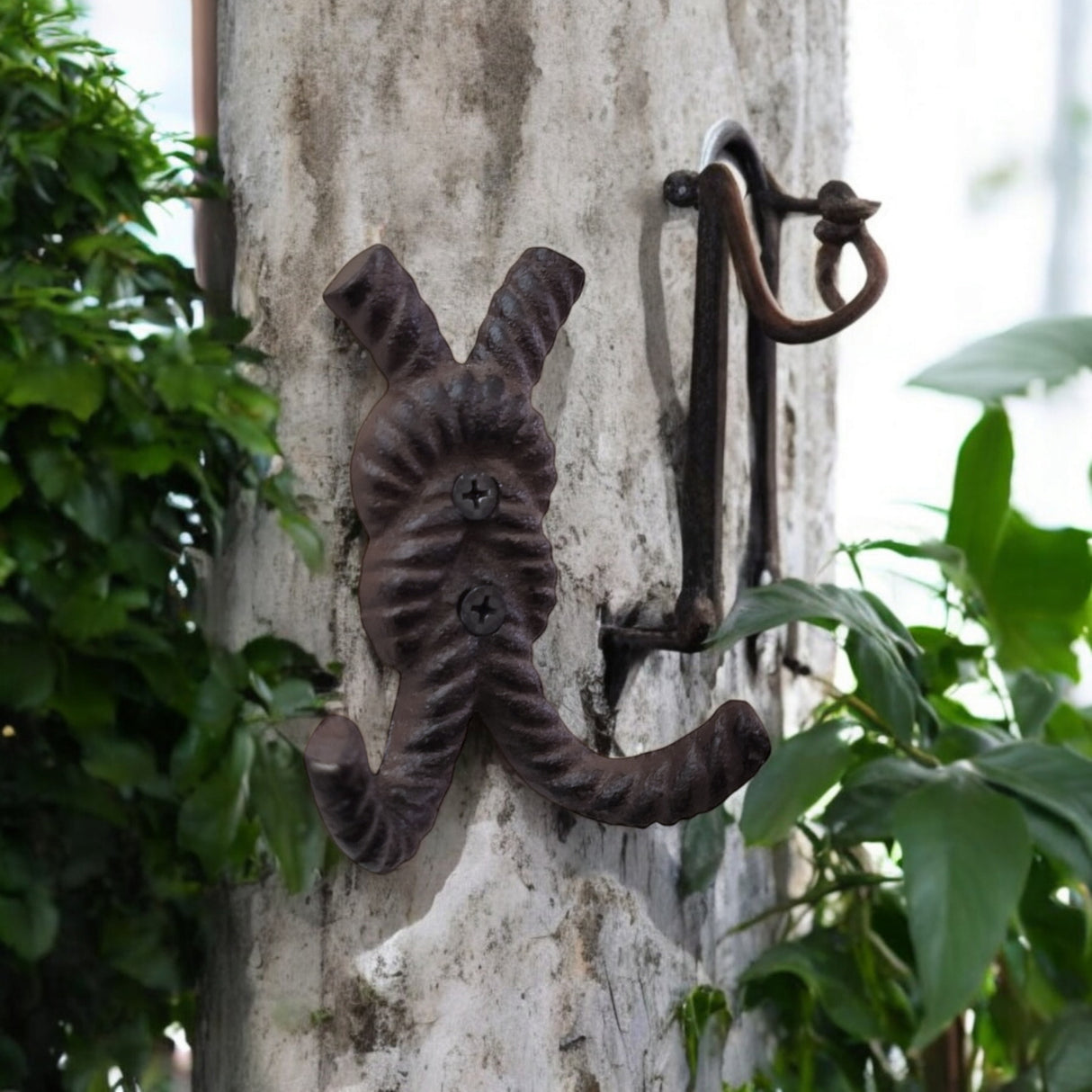 Kreuzknoten Wandhaken - Maritime Deko aus Gusseisen