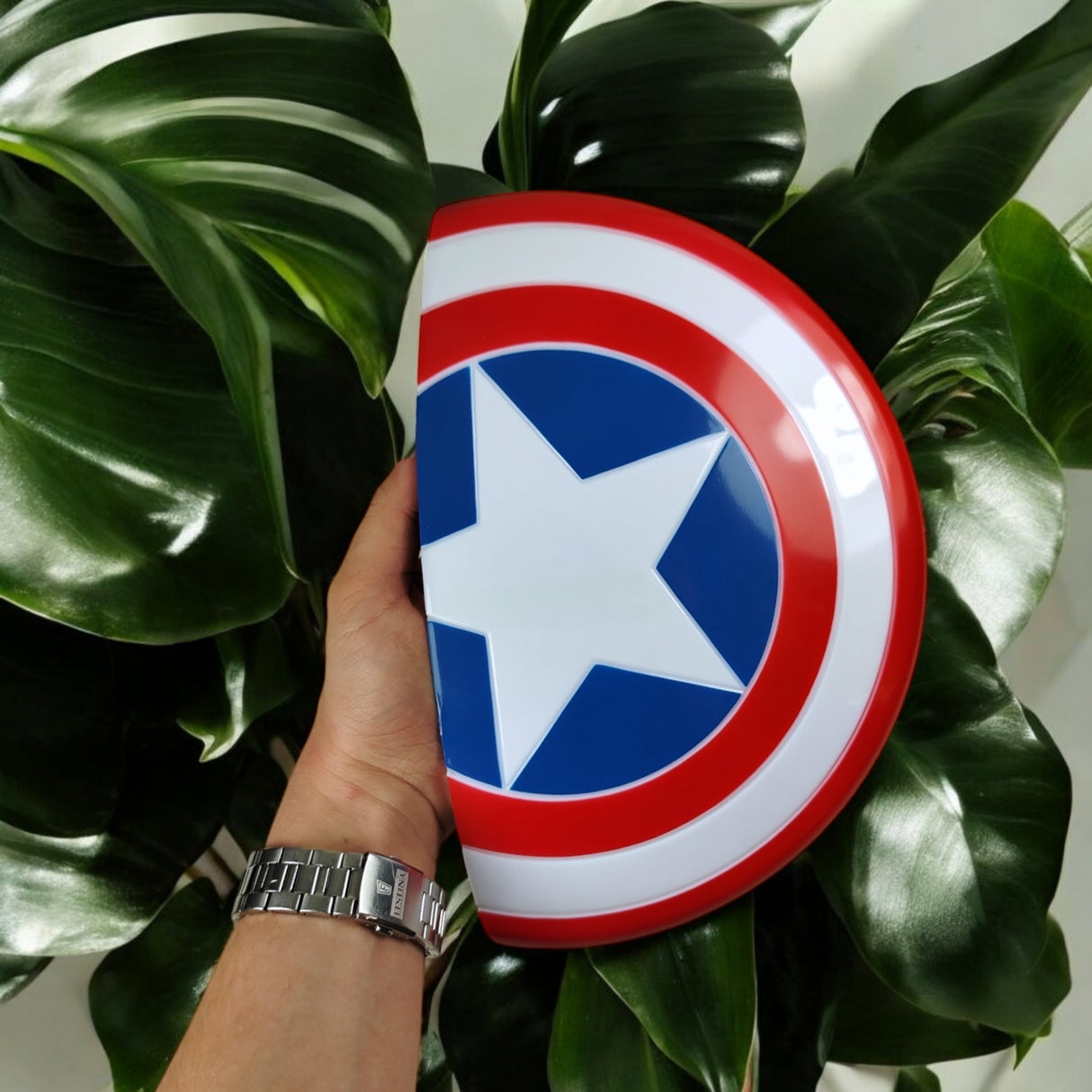 Marvel Avengers Captain America Schild 3D-Wandlicht mit Wandsticker