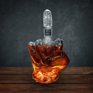 Mittelfinger-Dekanter für Whisky aus Glas