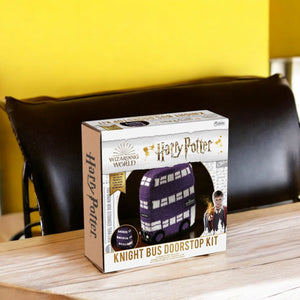 Harry Potter Hogwarts Fahrender Ritter Türstopper Strickset