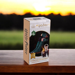 Harry Potter Hogwarts Slytherin Fäustlinge und Socken Strickset