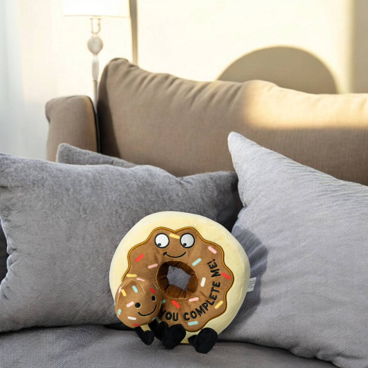 Punchkins Donut Kuscheltier mit dem Spruch You complete me