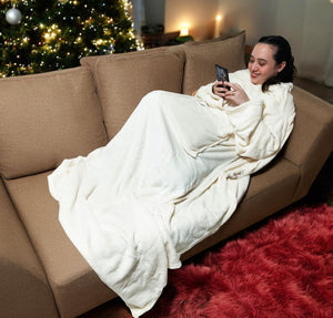 Heizdecke mit Ärmeln - Beheizbare Kuscheldecke in Beige